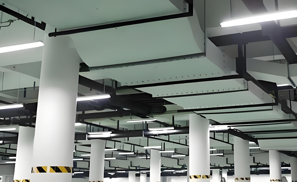 龙贵超市万象汇店装饰及机电安装工程